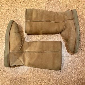 Tan Talk Ugg Boots